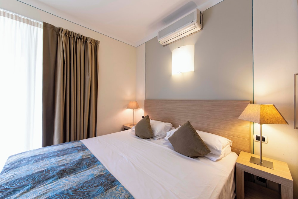 Junior Suite - Photo 1