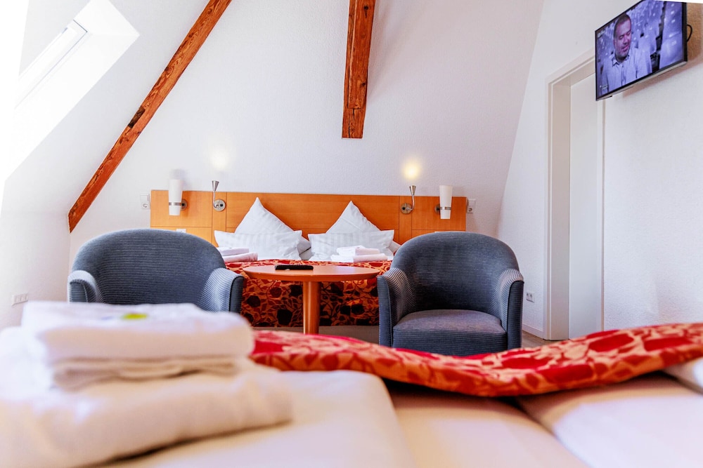 Quadruple Room - Photo 3