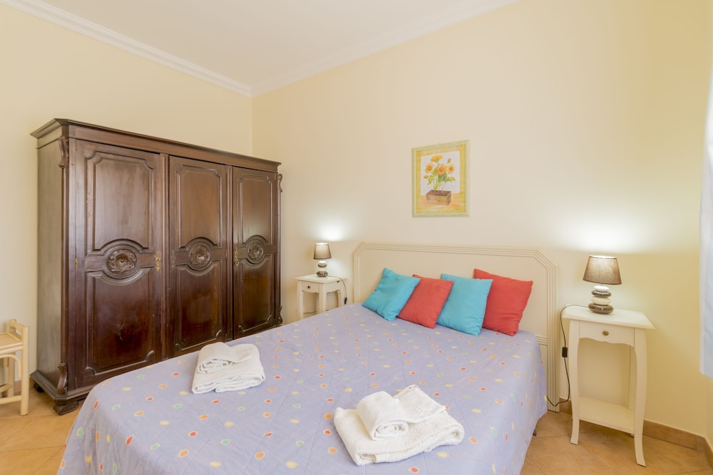 Villa, 4 Bedrooms photo 3