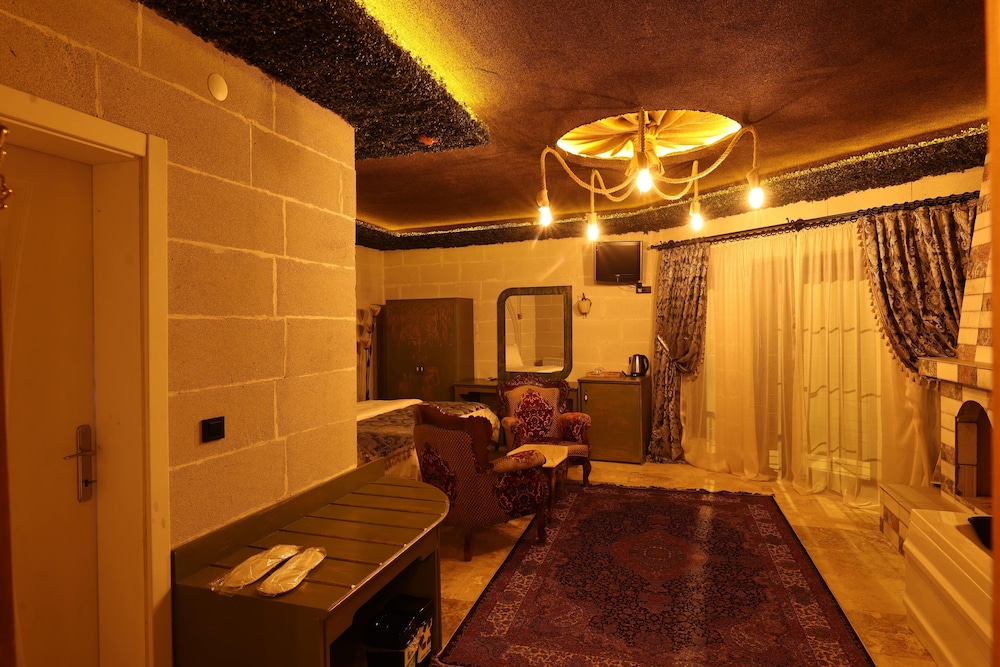 Grand Room photo 1