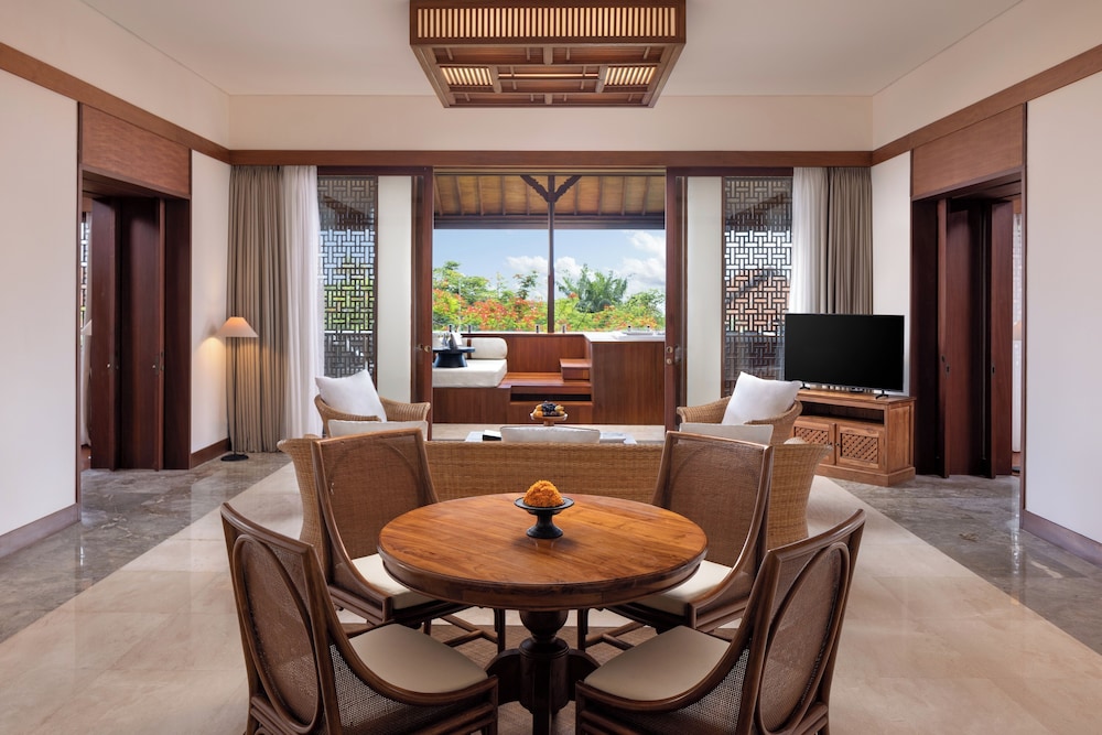 Penthouse, 2 Bedrooms - Photo 3