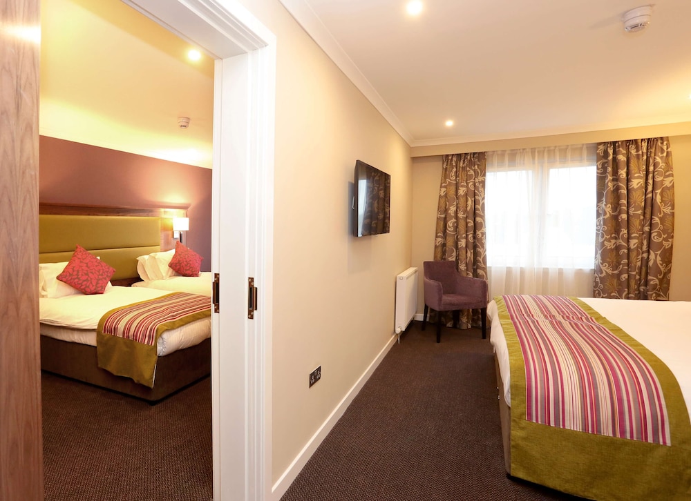 Standard Room, 1 King Bed, Accessible, Non Smoking photo 1