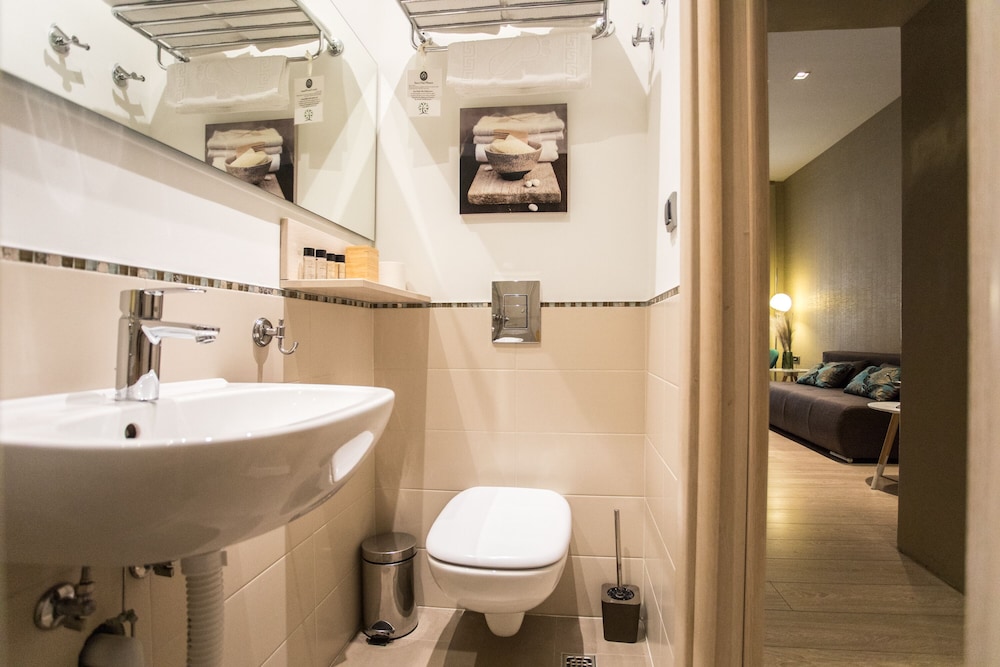 Royal Suite, Non Smoking, City View photo 2