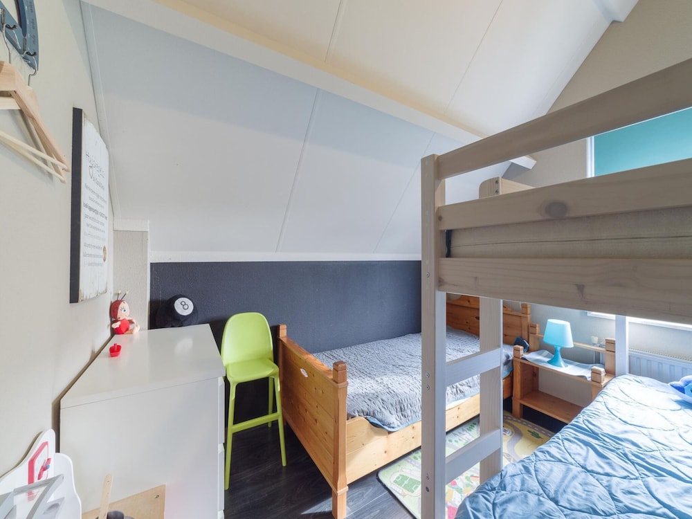 Premium House, 3 Bedrooms photo 1