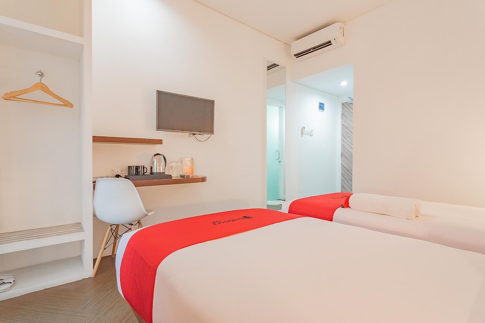 Suite Twin Room - Photo 5