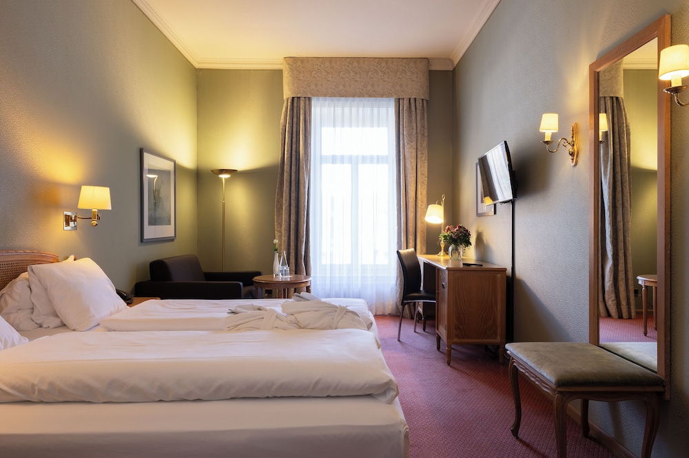 Doppelzimmer River view - Photo 1