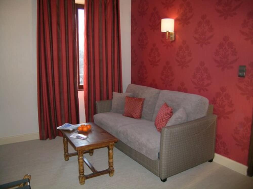 Quadruple Room - Photo 2