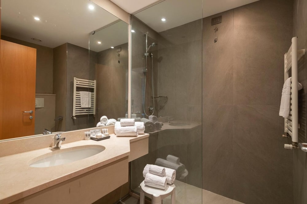 Double Room - Photo 6
