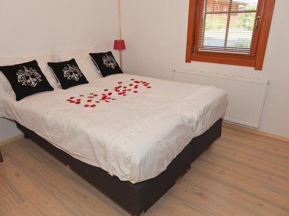 House photo 3