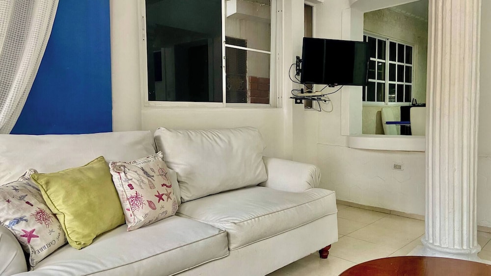 Apartment, 3 Bedrooms, Smoking, Terrace