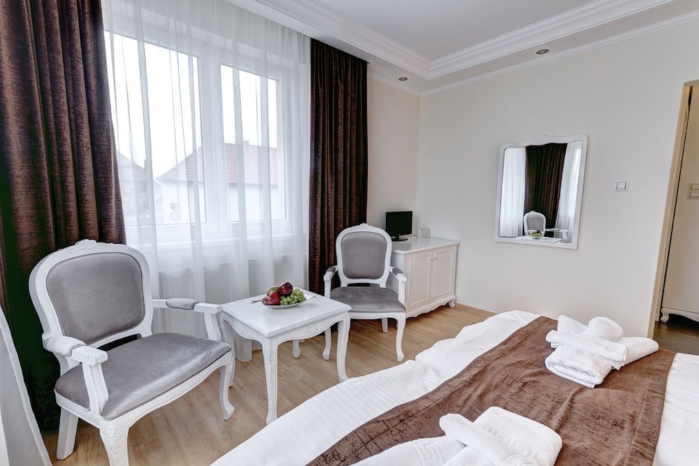 Superior Double Room photo 2
