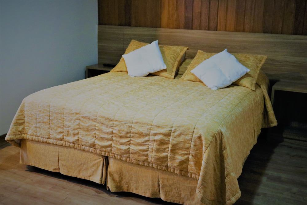 Standard Room - Photo 4
