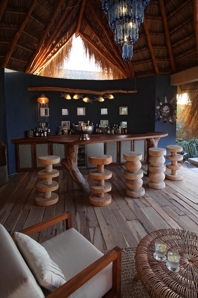 Presidential Villa photo 3