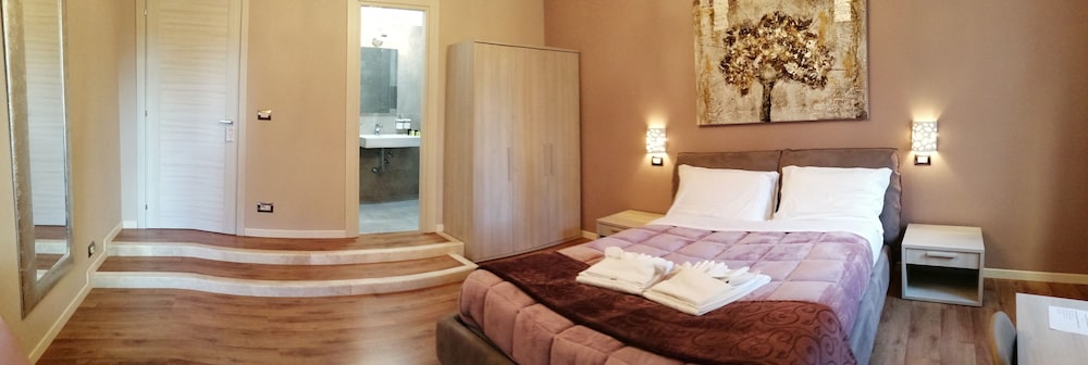 Deluxe Triple Room photo 3
