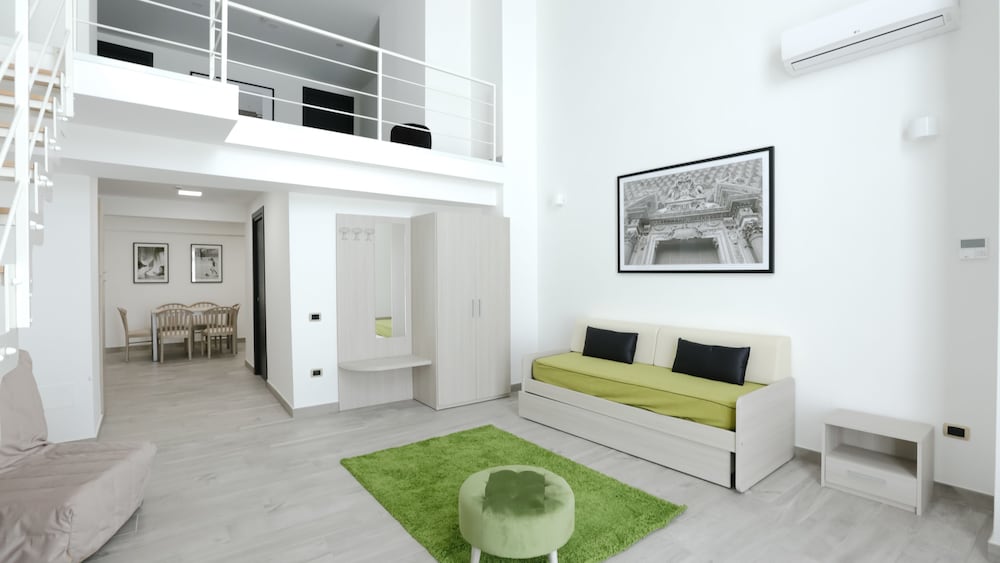 Comfort Quadruple Room, 2 Bathrooms, City View