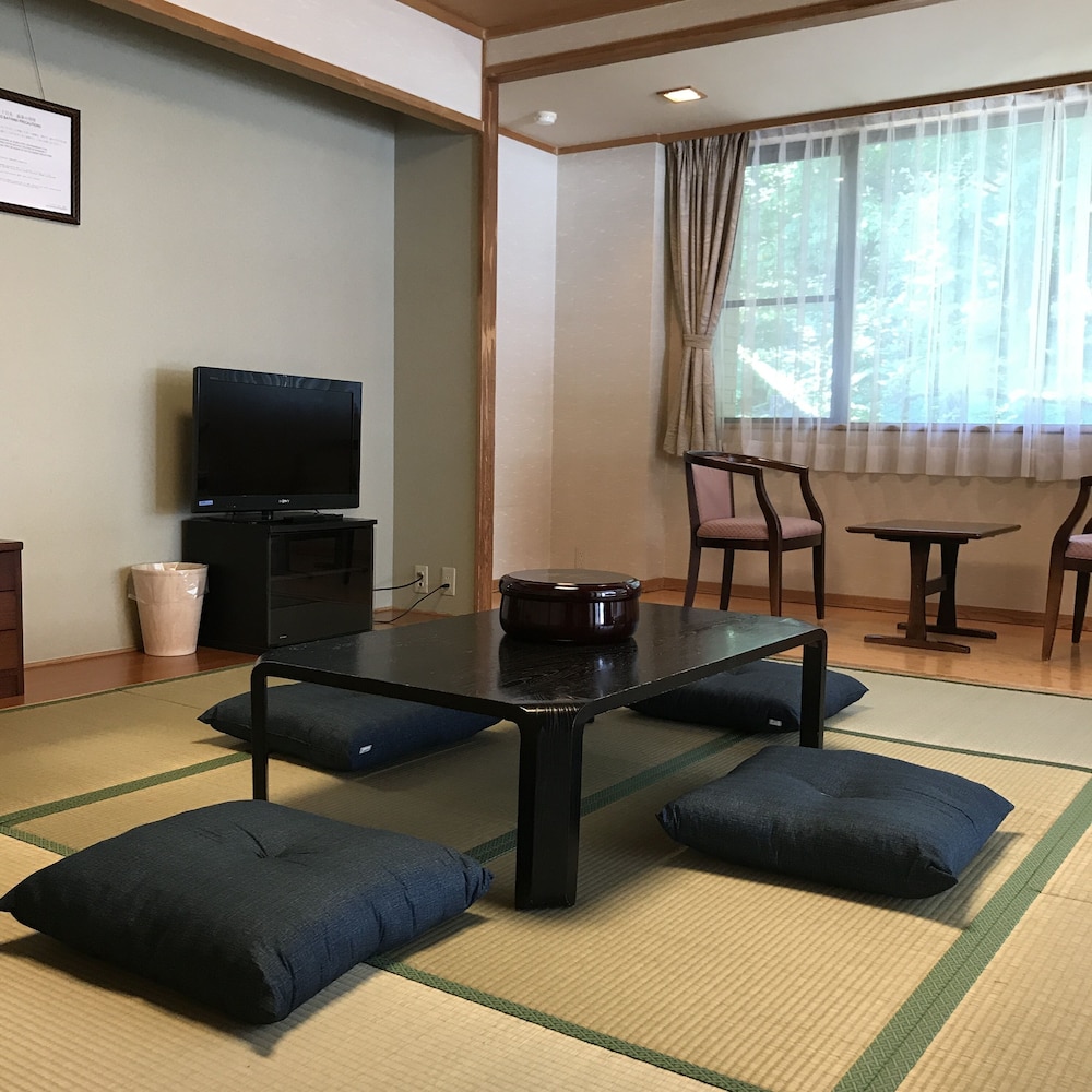 Japanese Style Room, Shared Bathroom, Mountain View - Photo 19