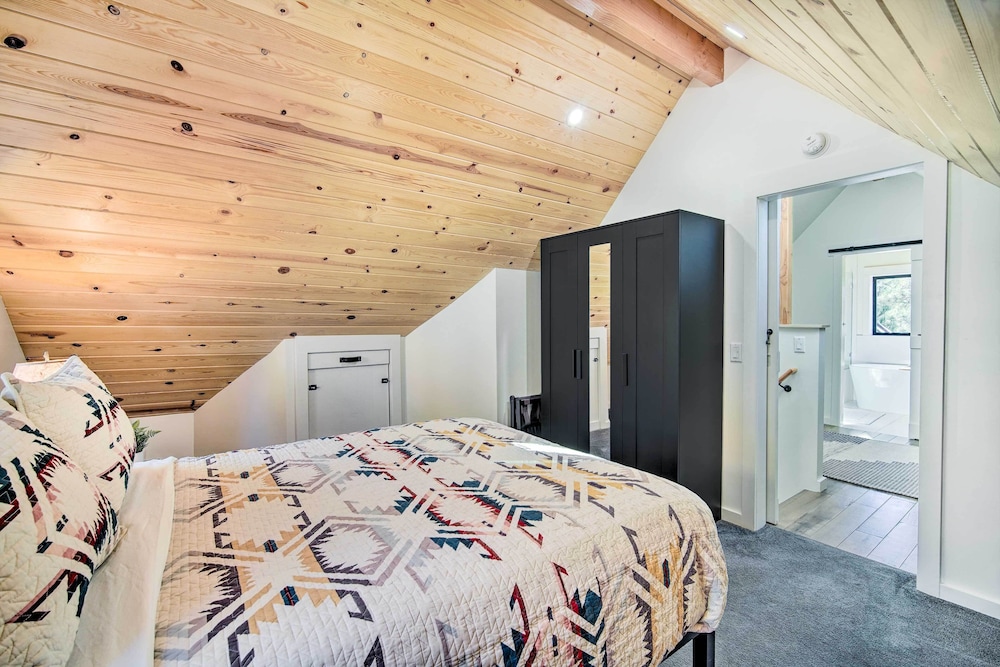 House (2 Bedrooms) photo 3