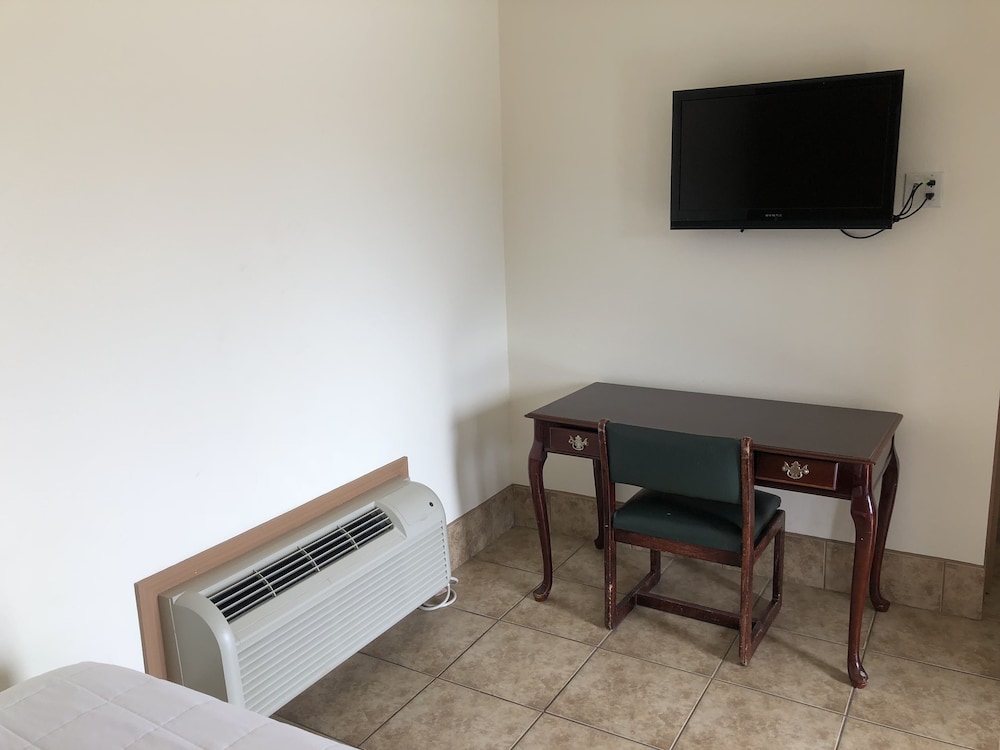Superior Double Room, Ground Floor (2 Full Size Beds) photo 2