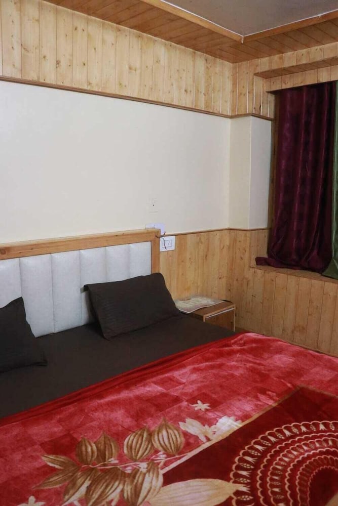 Deluxe Room Four Beds
