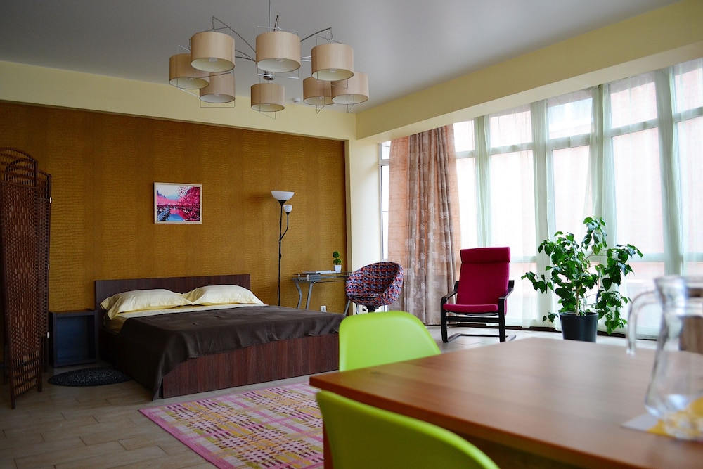 Family Room photo 1