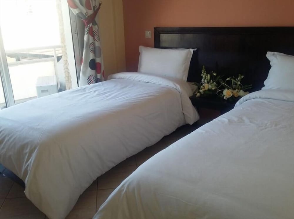 Double Room, 1 Double Or 2 Twin Beds photo 2
