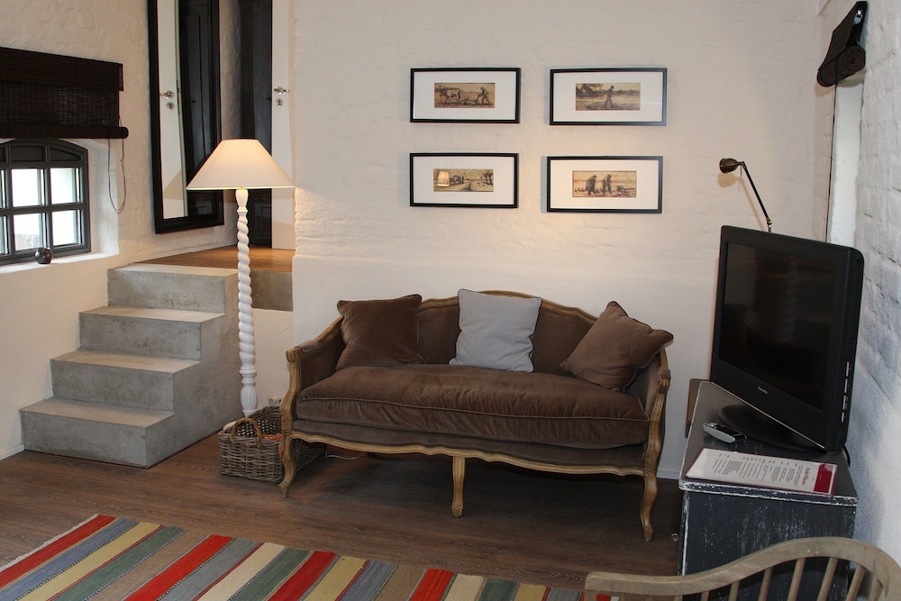Exclusive Studio, 1 Bedroom, Patio photo 3