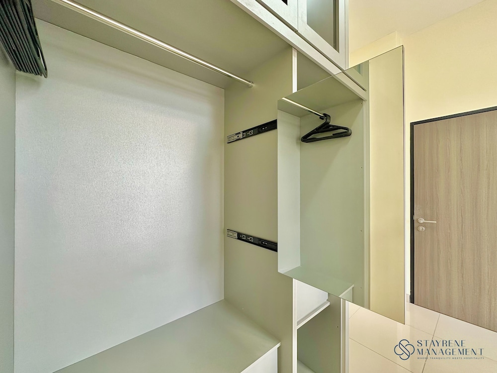 Comfort Apartment, 3 Bedrooms, City View