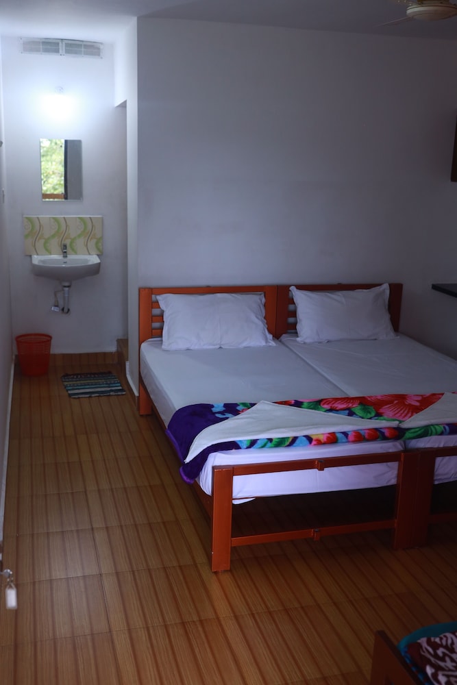 Basic Double or Twin Room, Hill View