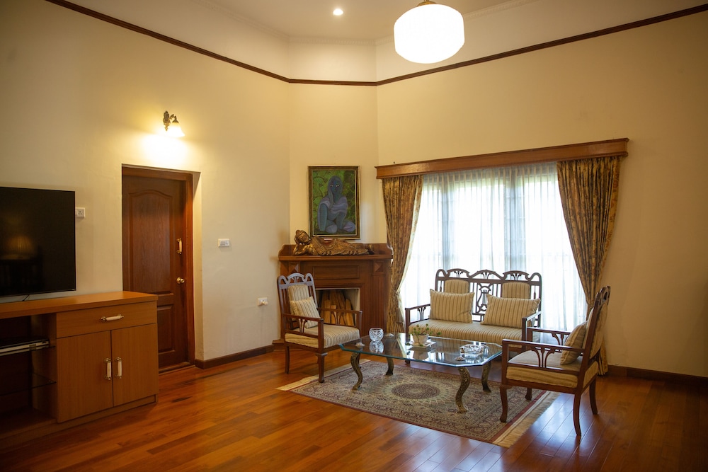 Double Room - Photo 7