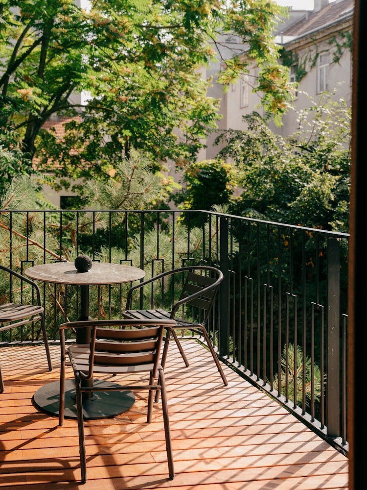 Superior Apartment with Terrace