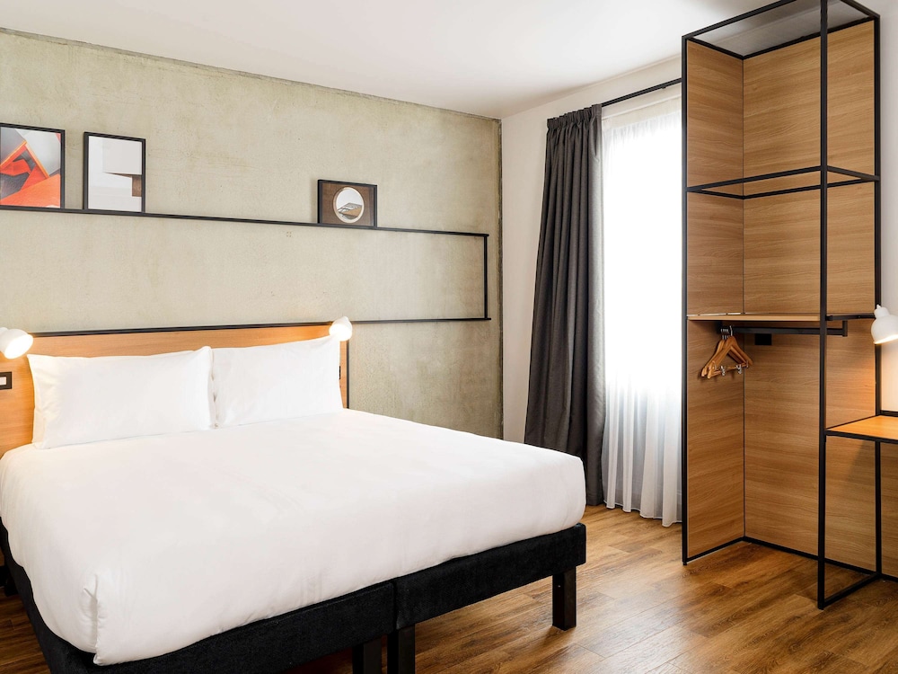 Standard Twin Room, Ensuite - Photo 1
