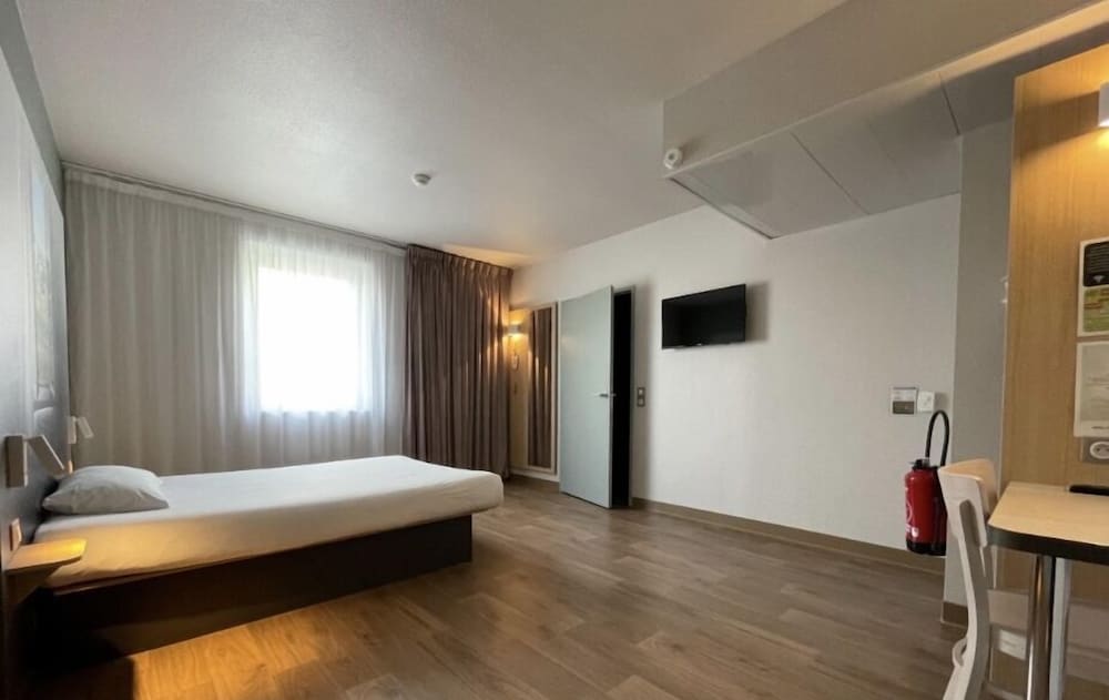 Double Room, Accessible, Non Smoking photo 2
