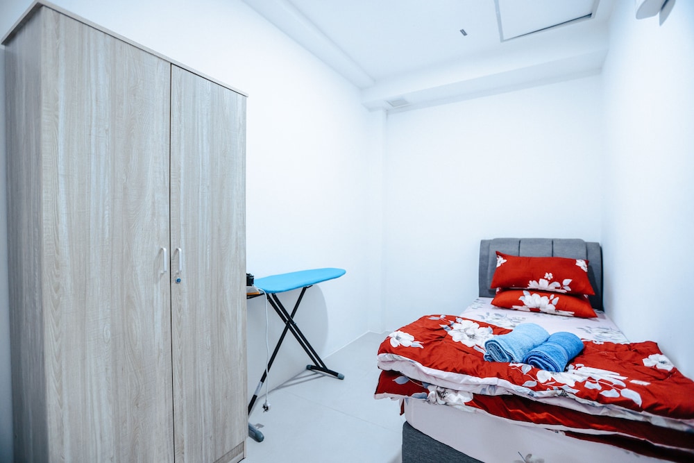 Family Condo - Photo 2