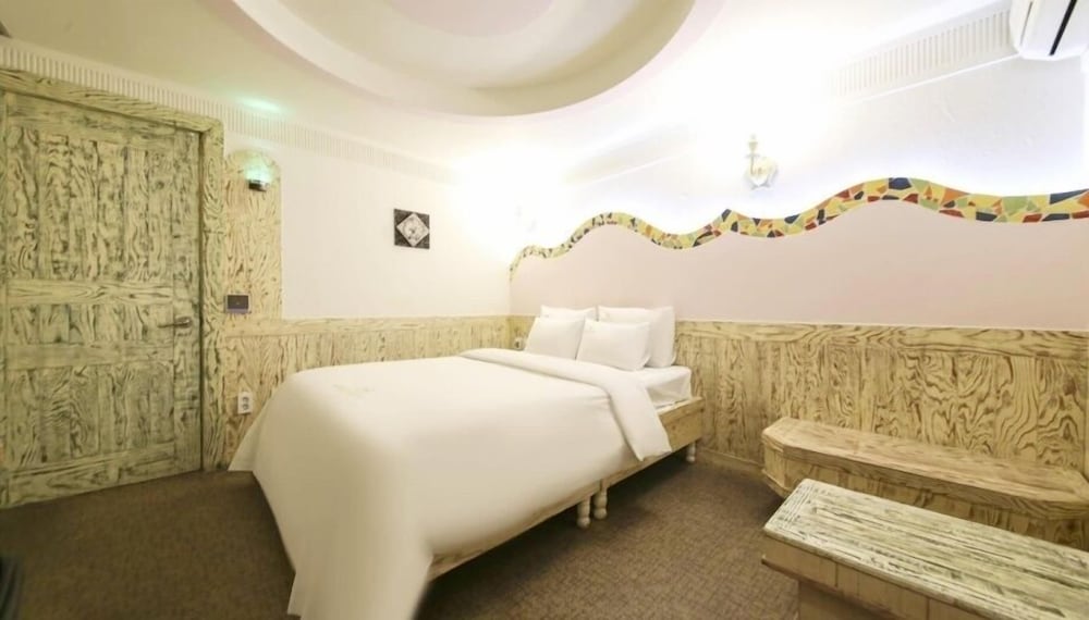 Standard Room photo 1
