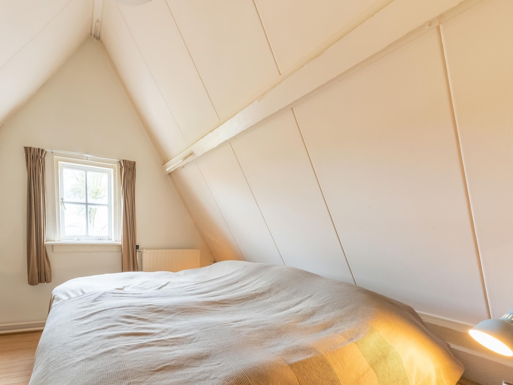 Standard Double Room - Photo 5