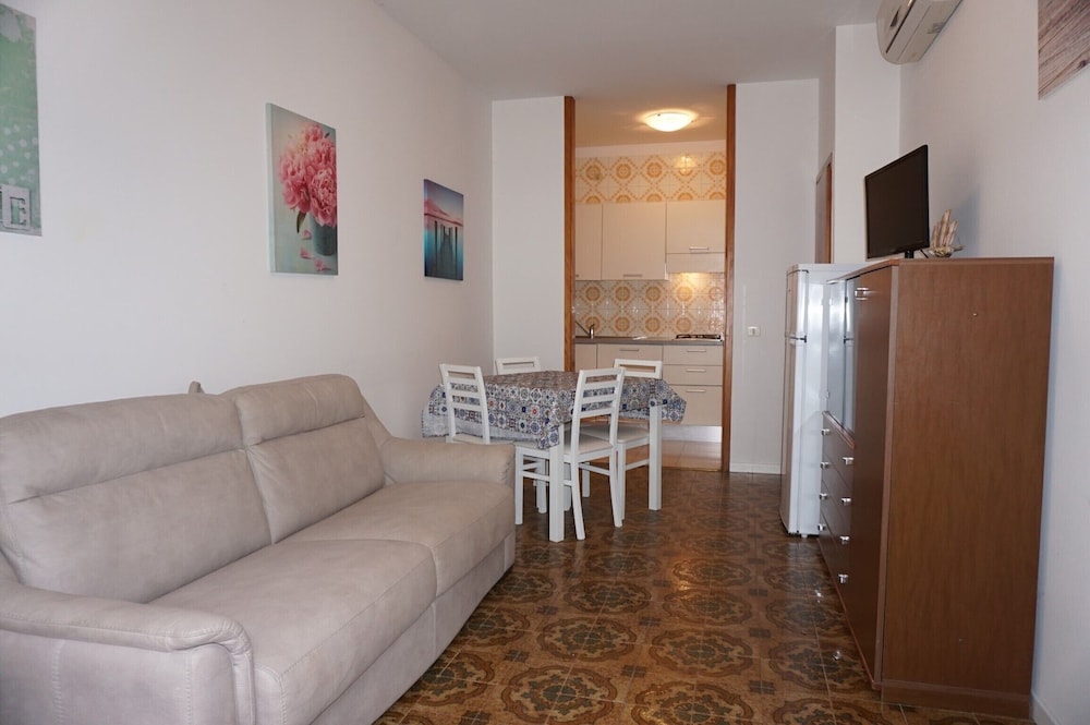 Apartment, 1 Bedroom, Garden View