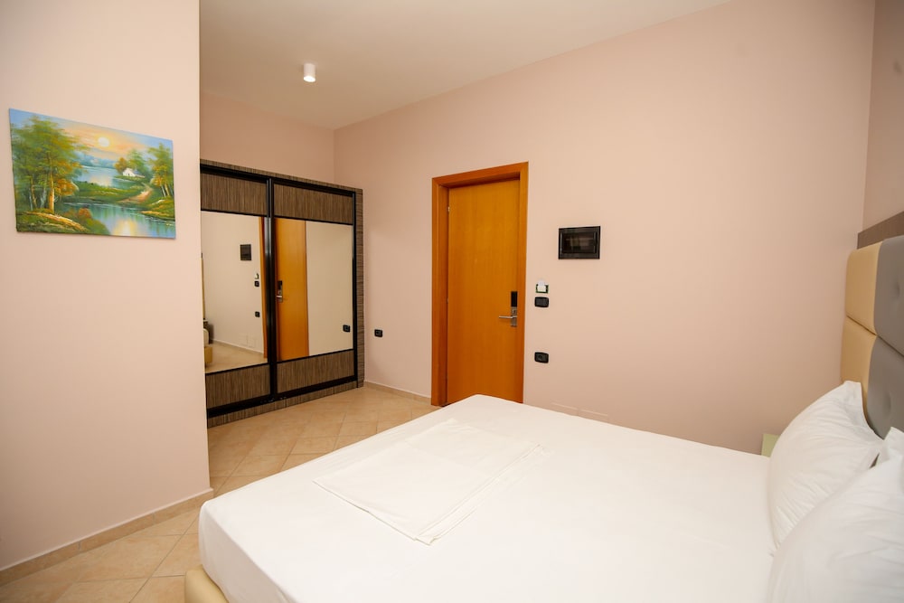 Standard Double Room photo 1