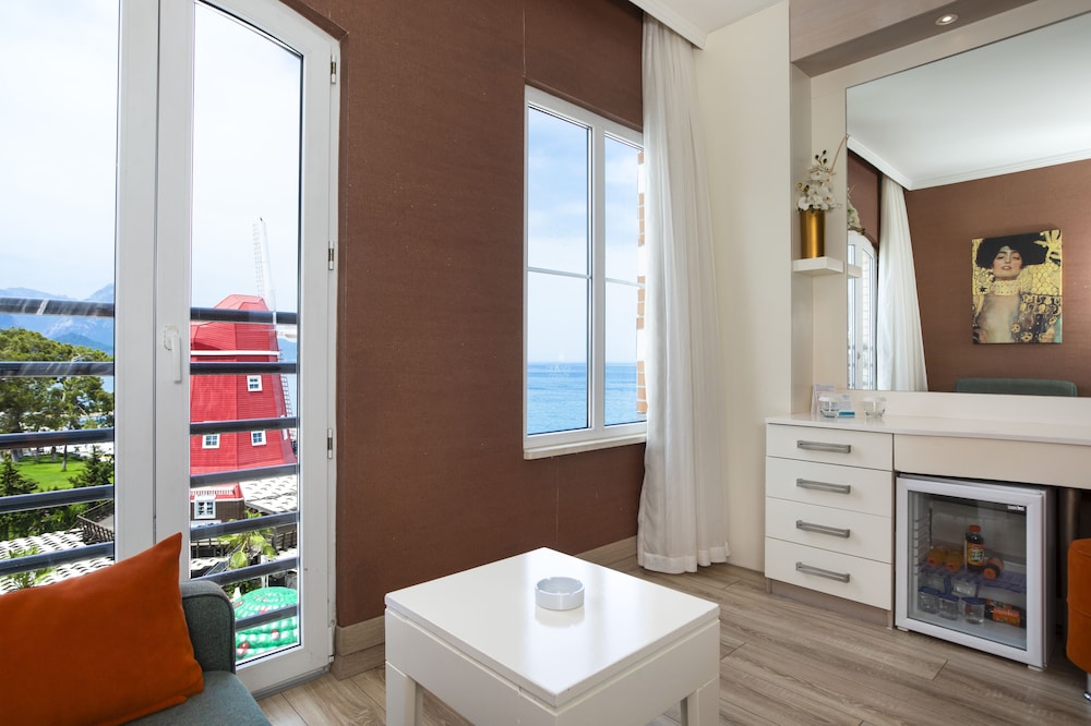 Standard Roh Side Sea View Room photo 3