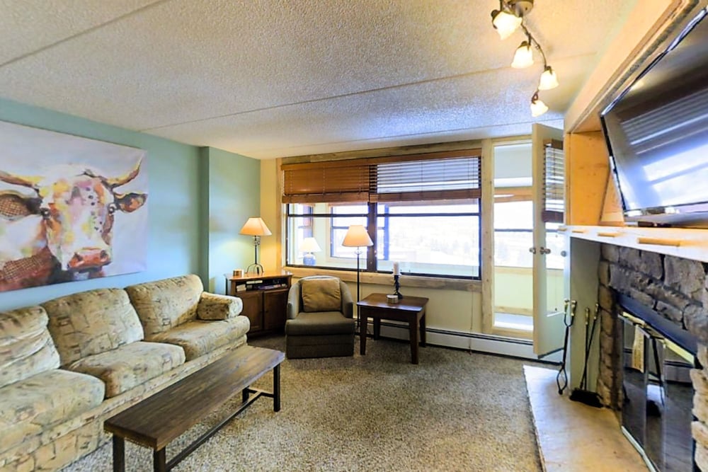Condo, 1 Bedroom photo 3