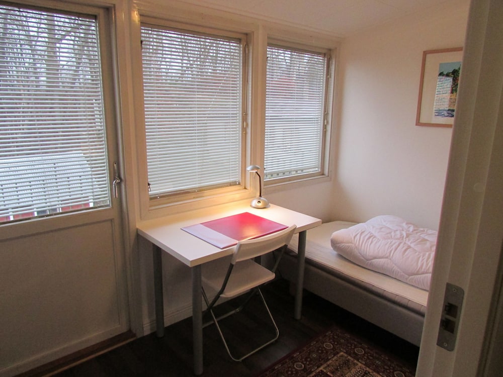 Standard Single Room photo 2