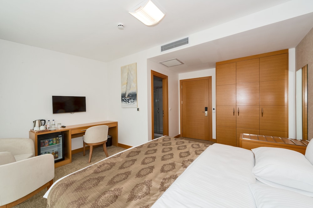Panoramic Suite, Balcony