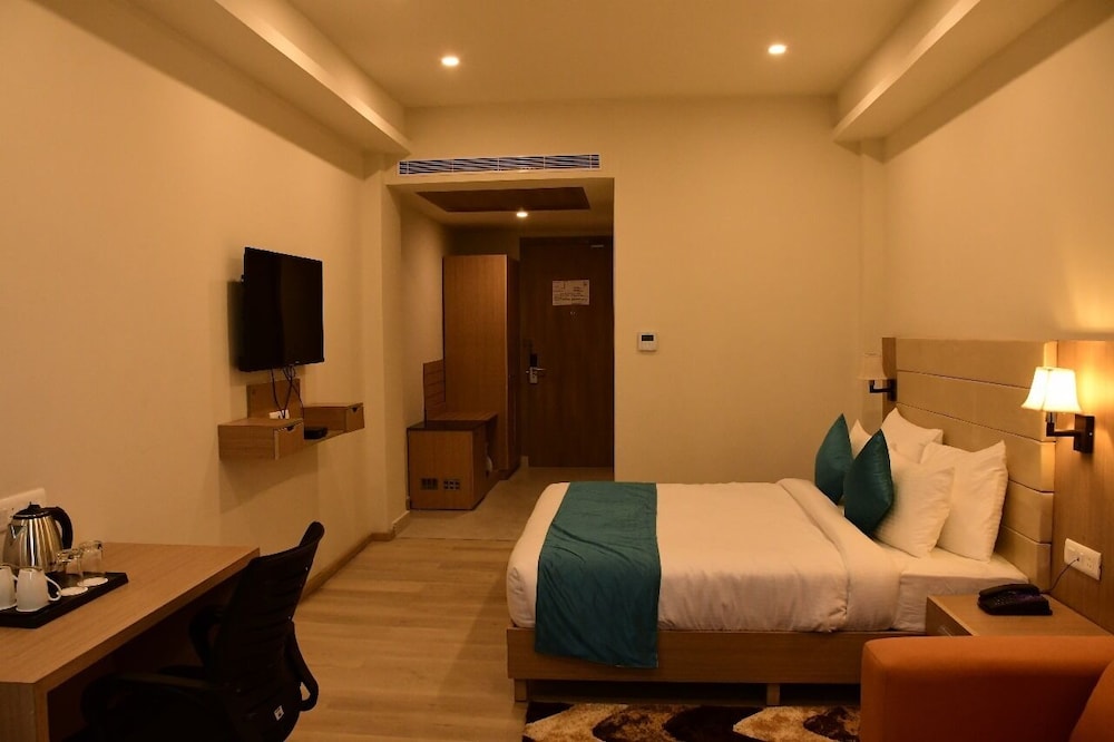 Premium Room - Photo 5