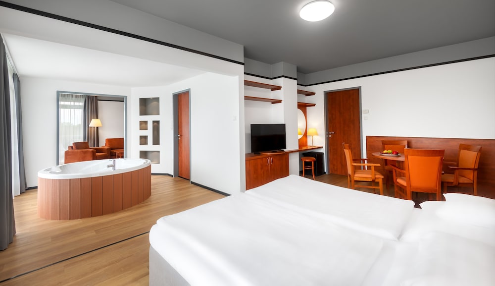 Presidential Suite photo 3