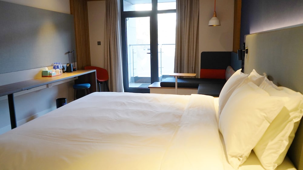Standard Room - Photo 9