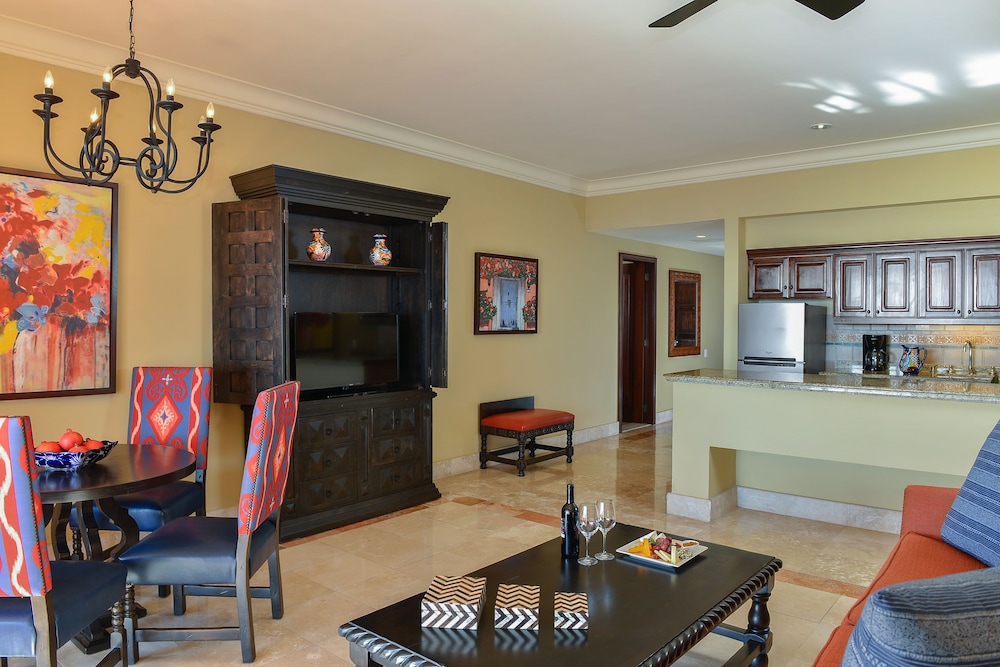 Executive Suite Ocean View - Photo 4
