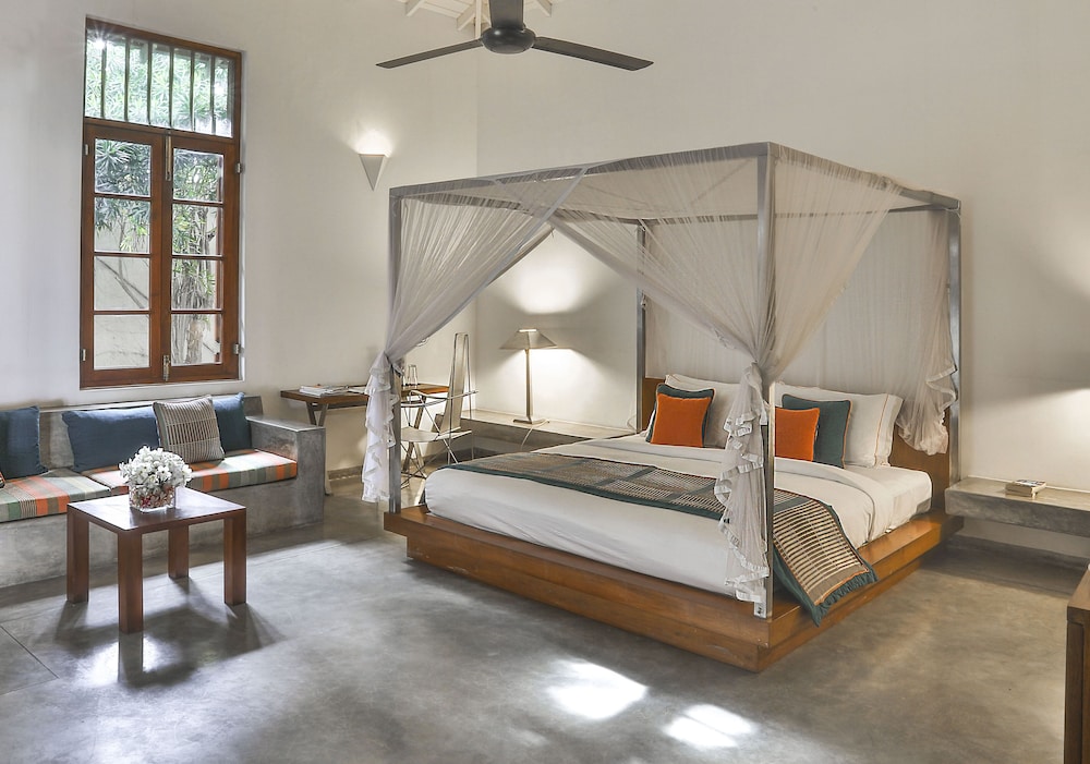 Suite, Courtyard View photo 2