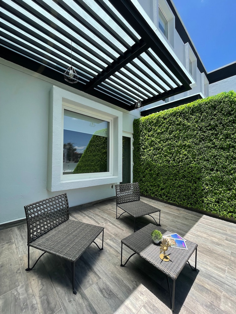 Habitación King Superior con balcón