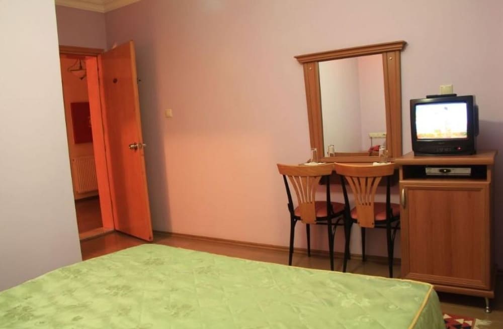 Standard Room photo 3