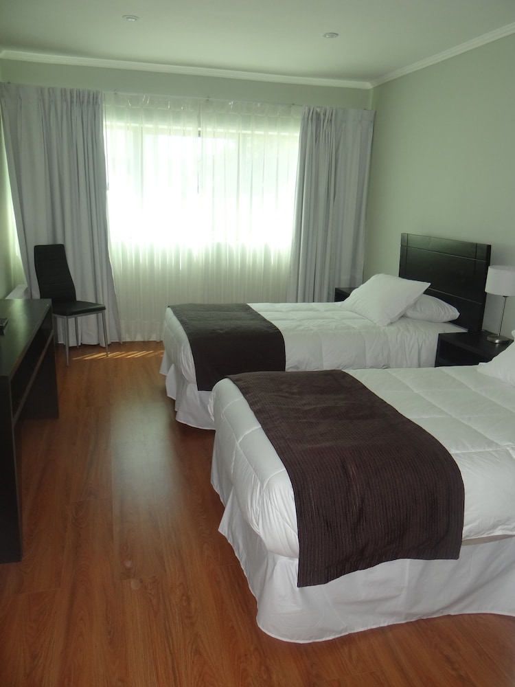 Family Triple Room photo 2