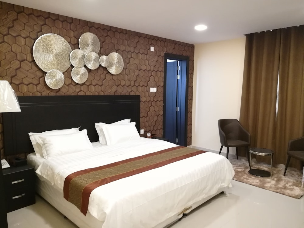Deluxe Double or Twin Room photo 1